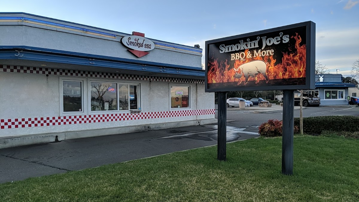 Smokin' Joe's BBQ